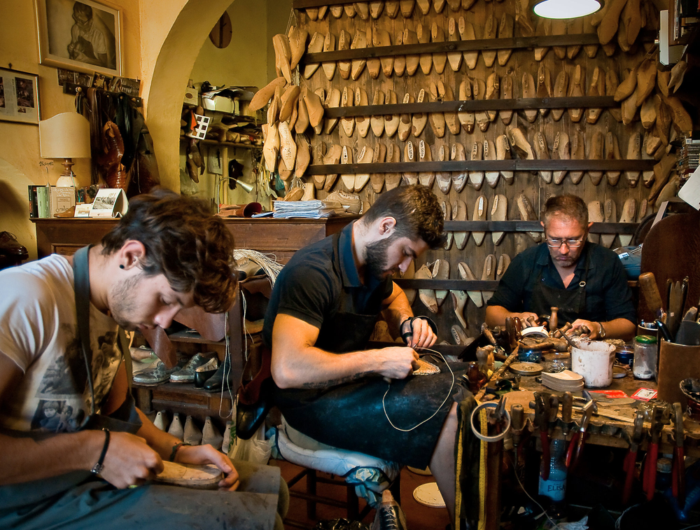 Men's Comfortable Handmade Leather Boots – Waterproof, Arch Support, Pressure Relief, Spacious Toe Box Outdoor Leather Shoes